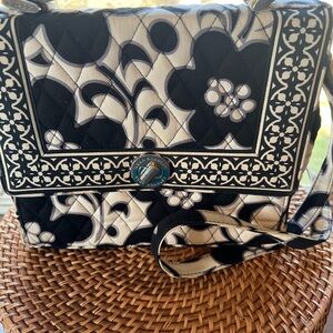 Vera Bradley Julia Satchel in Night & Day w/ Crossbody Strap Black and White NEW